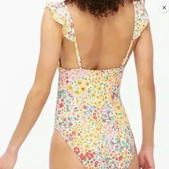 J.Crew Factory Floral Ruffle-Shoulder V-Neck One Piece Swimsuit. - Picture 2 of 8